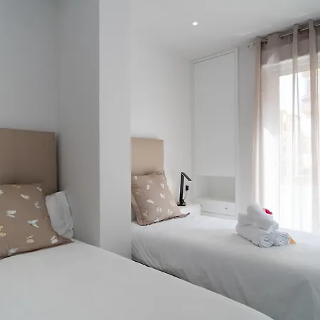 Aac Malaga - Apartamento Luminoso Y Nuevo, A 1,3Km Del Centro De Malaga Exterior photo